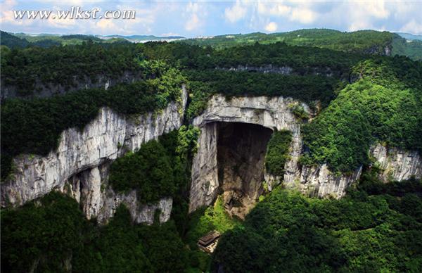世界自然遺產(chǎn)、亞洲最大天生硚群——天生三硚